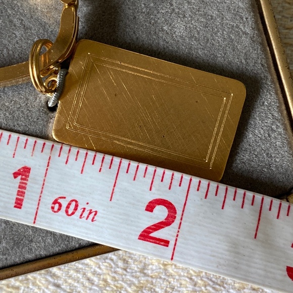 Gold Electroplate Keyring Satin Finish Rectangular - Picture 9 of 16